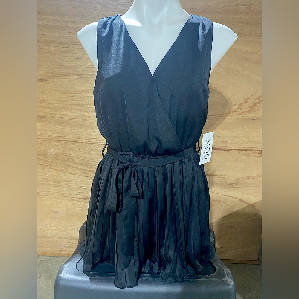 MOD on Tread Women’s Ruffle Romper